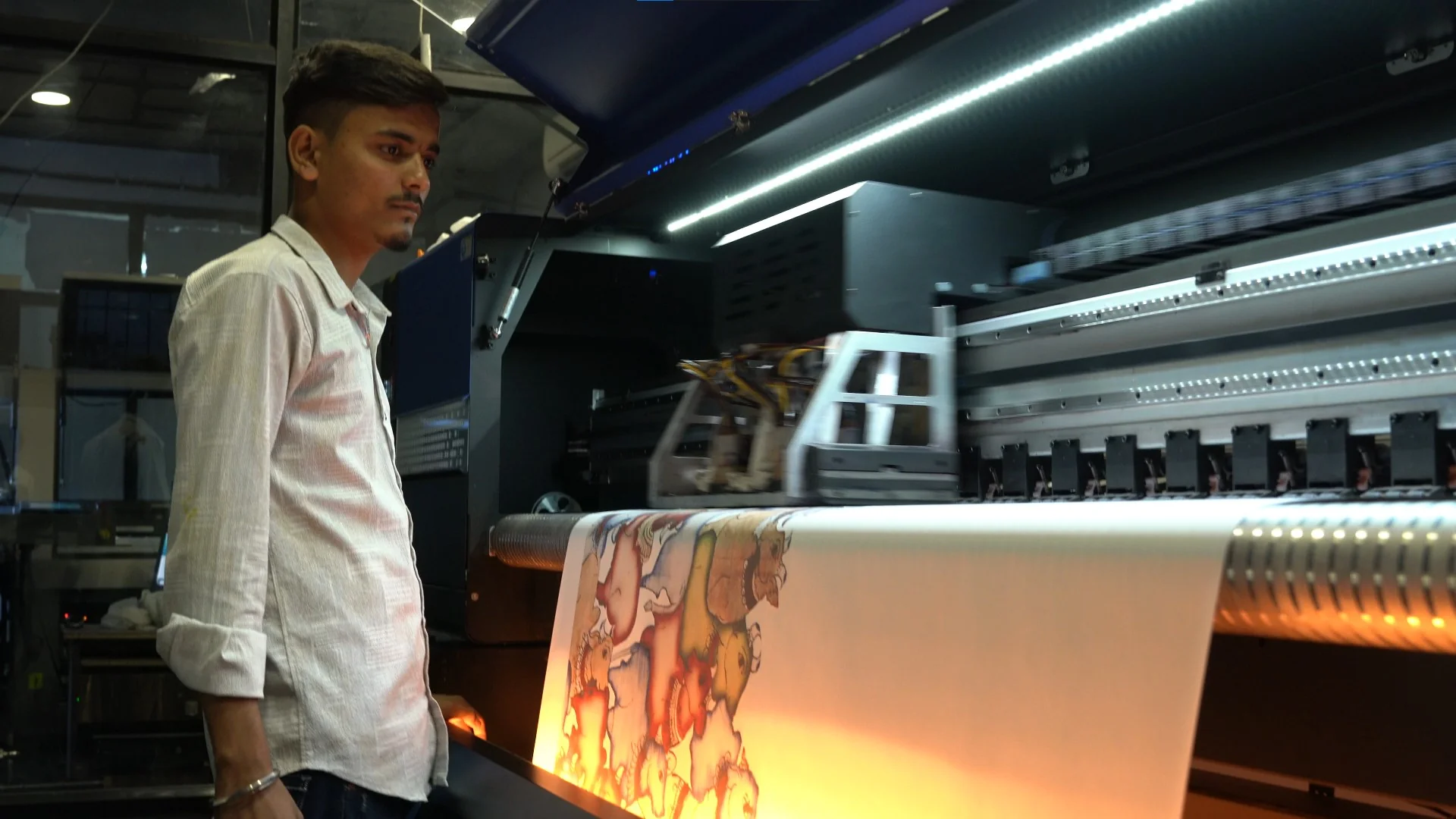 14_5984959d-bc4b-40c6-b89f-364899a9a16e